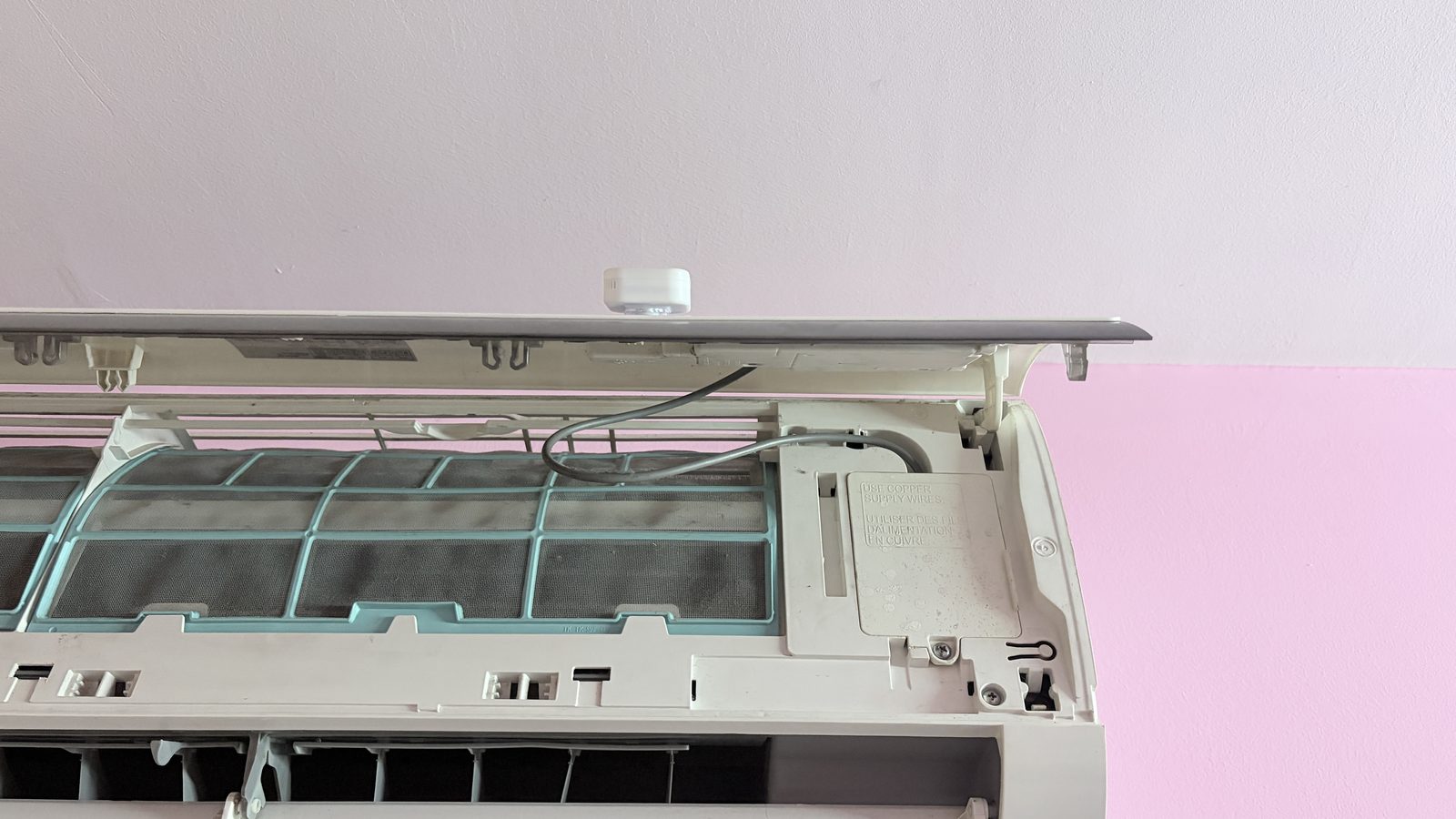 Top-down view of the Dot showing how it sits on the AC unit.